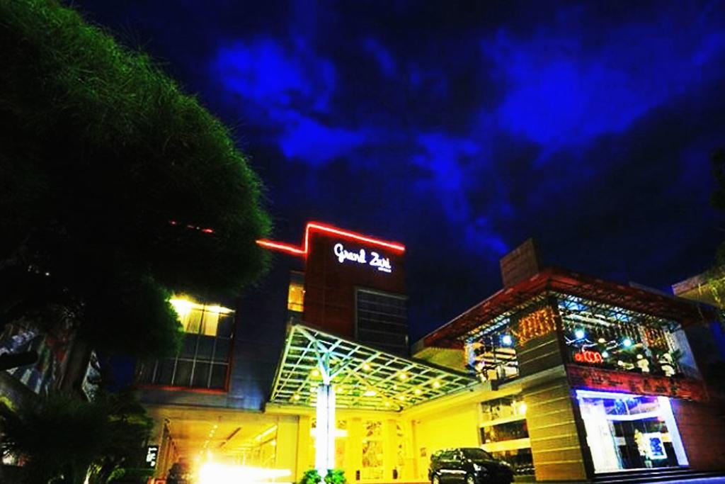 Hotel Grand Zuri Muara Enim Luaran gambar